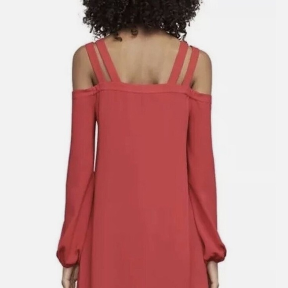 BCBGMaxazria Weiss Cold Shoulder Peasant Blouse Top in Red Berry Size XS - Picture 2 of 13